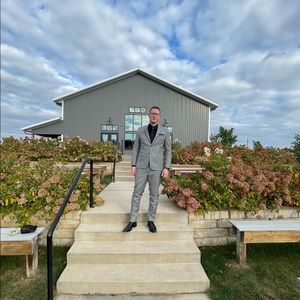 Meet your Posher, Joshua